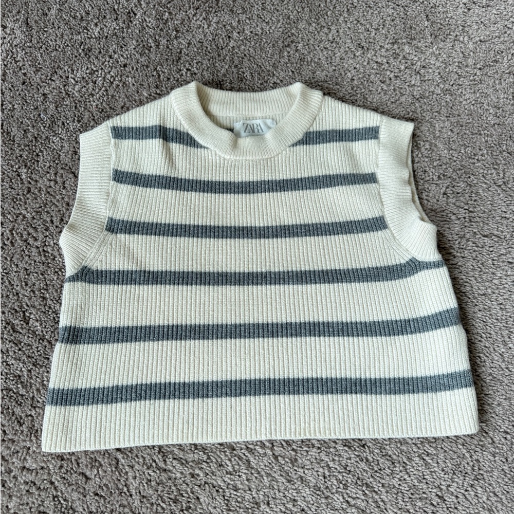 Zara girls' cream and gray striped crewneck knit tank vest size 8-9